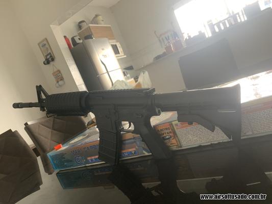 AEG - Colt M4A1 Eletric Metal