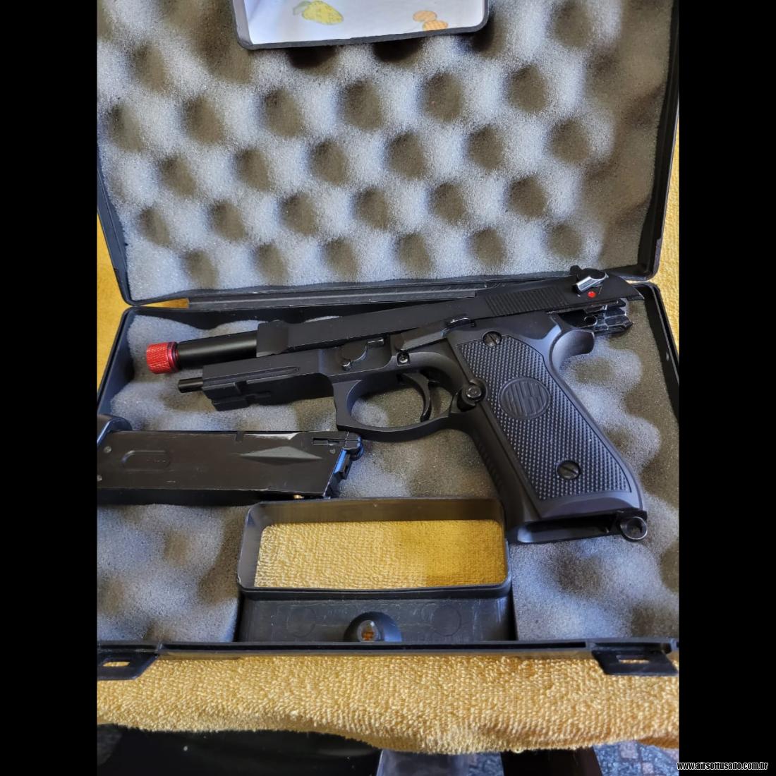 Pistola M92 Full Metal 