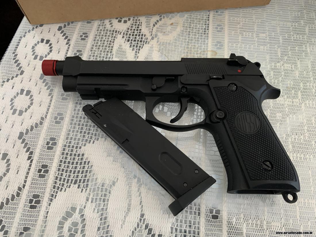 Airsoft m92 full metal 