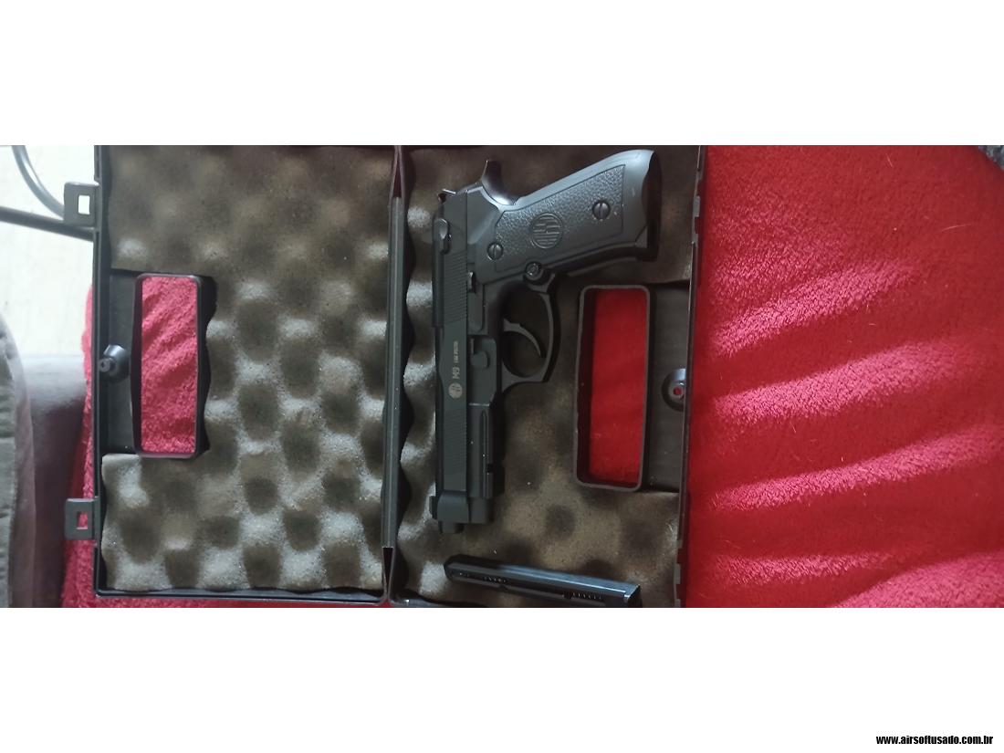 M9 CO2 pistola