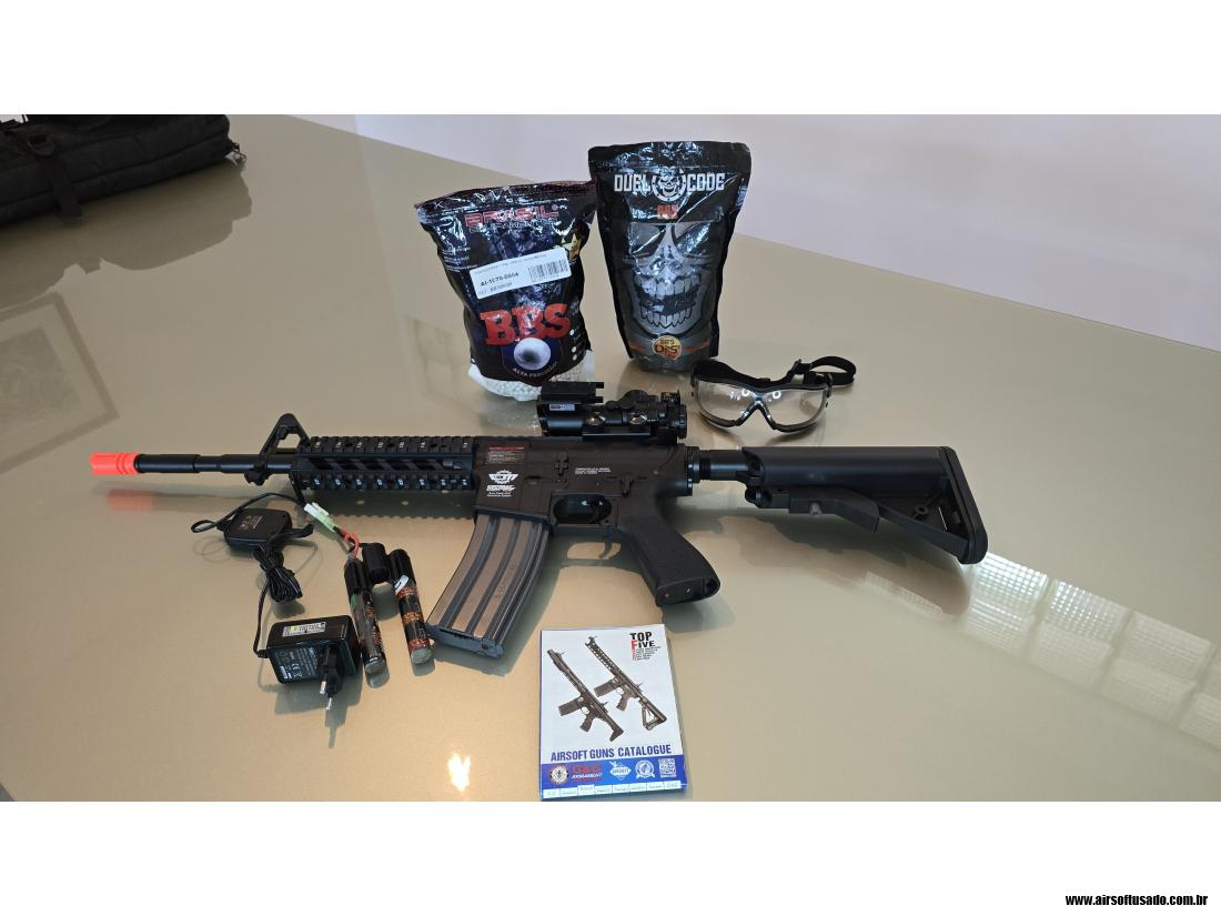 Combat Machine 6mm Pellet AEG