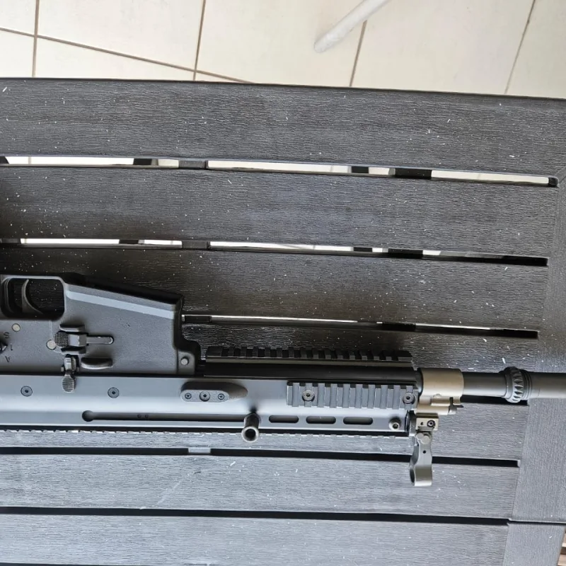 Imagem 4 do anúncio AEG Scar H Ares c/ 8 magazines