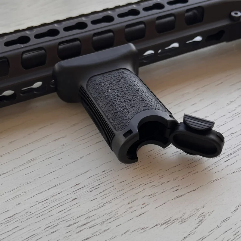 Imagem 6 do anúncio G&G CM16 Predator (Usada)