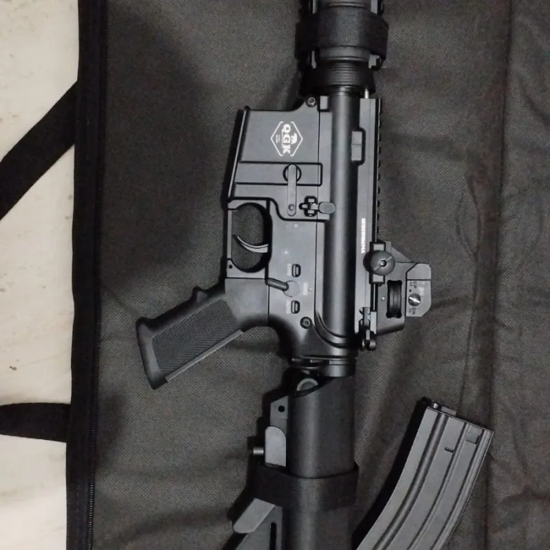 AEG M4 CQB Qgk Full Metal